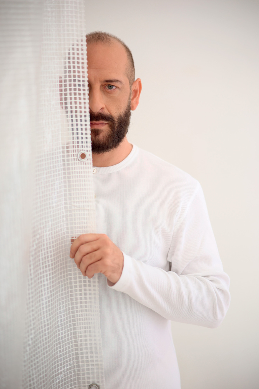 Διονύσης Στραβοράβδης: Ο καλός, ο κακός και... oι άγιοι