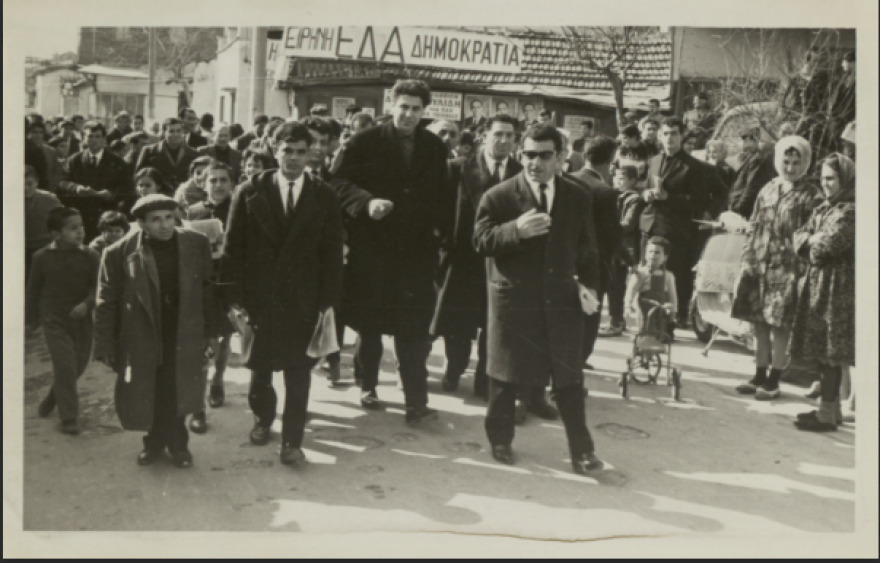 «Μίκης Θεοδωράκης 100»: Τα πούρα-δώρο του Φιντέλ Κάστρο και η εξομολόγηση ψυχής στους γονείς του, δείτε φωτογραφίες