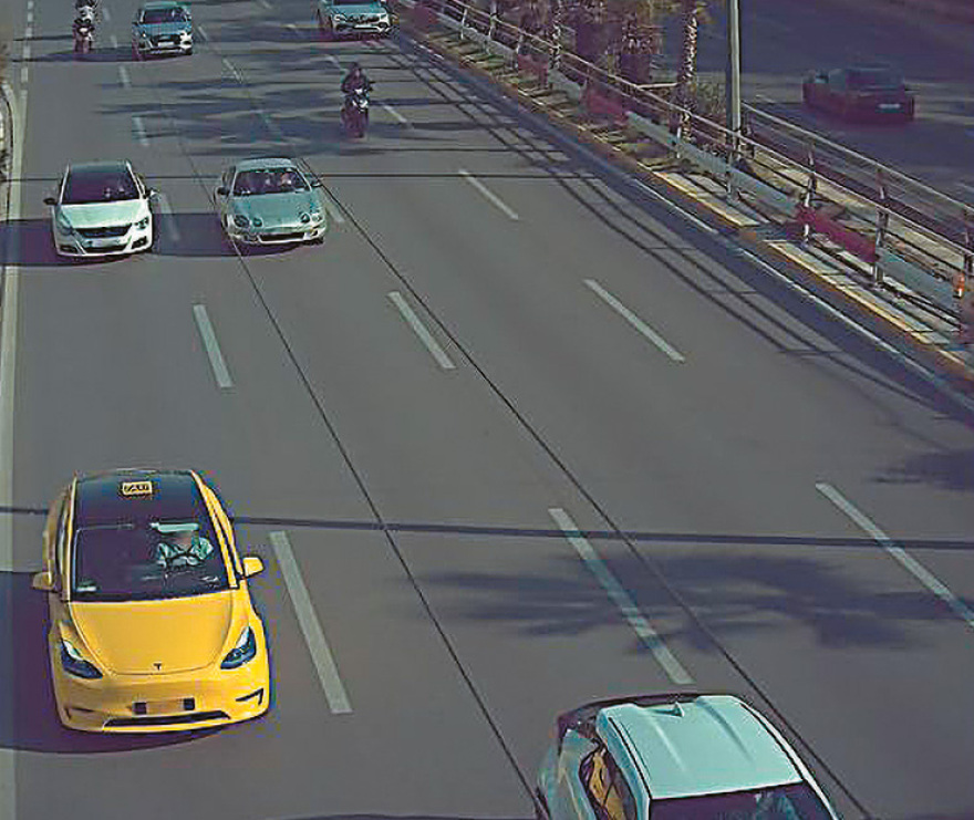 Μέσα σε 4 ημέρες οι κάμερες AI είδαν 480 οδηγούς να περνούν με κόκκινο στη διασταύρωση της Μεσογείων με τη Χαλανδρίου