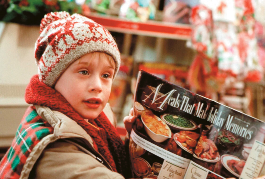 Christmas business: Η «βιομηχανία» των Χριστουγέννων από τις ευχετήριες κάρτες μέχρι τον κινηματογράφο και τη μουσική, ποιοι έβγαλαν τρελά λεφτά