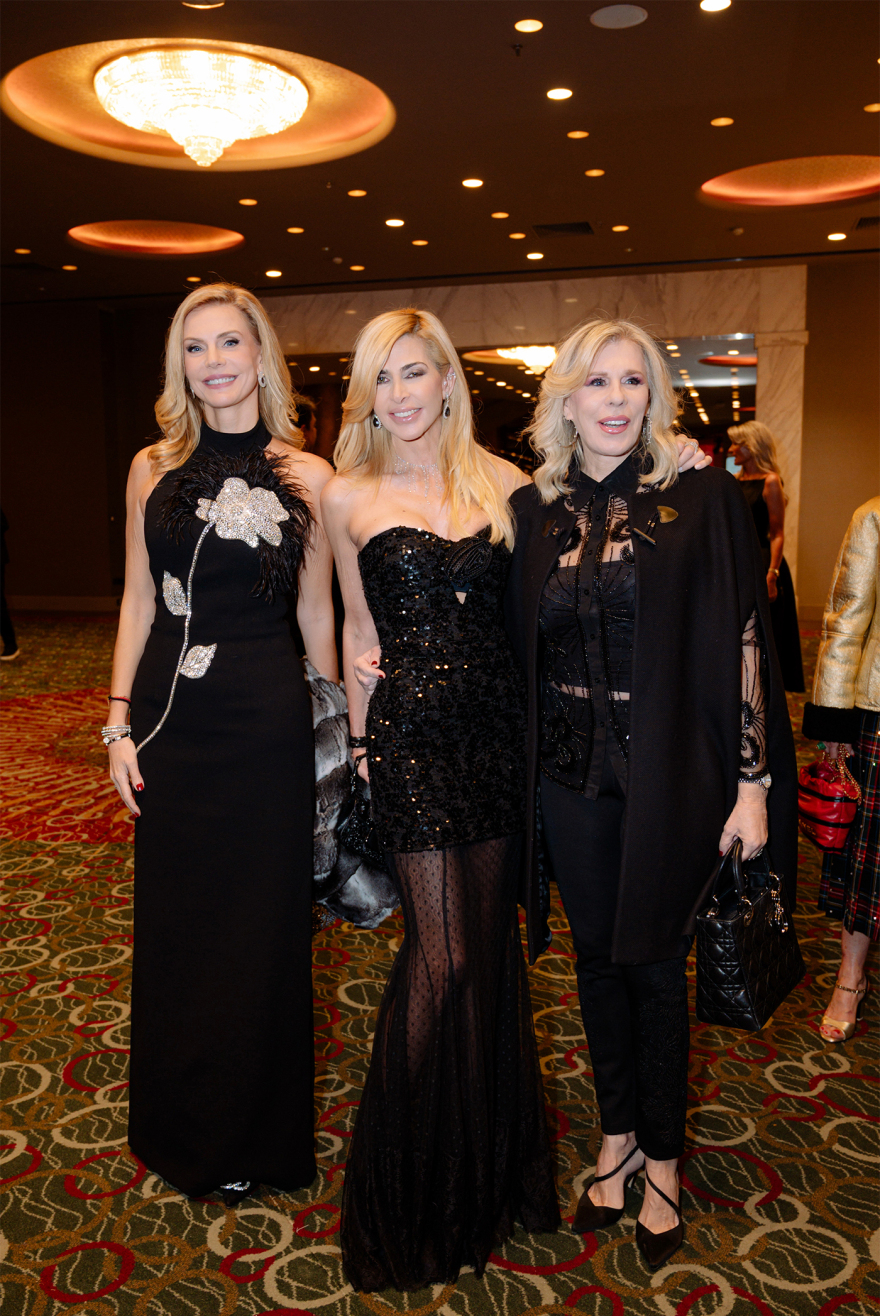 Μια λαμπερή χριστουγεννιάτικη βραδιά από την «Καλλιπάτειρα»