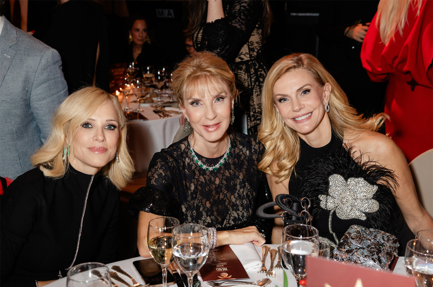 Μια λαμπερή χριστουγεννιάτικη βραδιά από την «Καλλιπάτειρα»