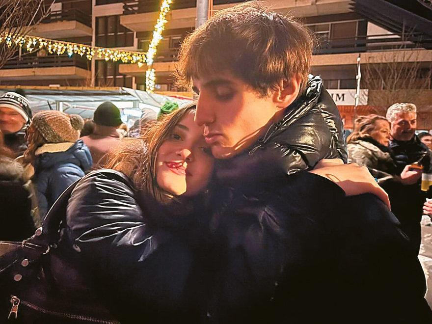 Τέλος τα βεγγαλικά για να μη γίνουμε Crans Montana: Έρχεται νομοθετική ρύθμιση μετά την τραγωδία στην Ελβετία