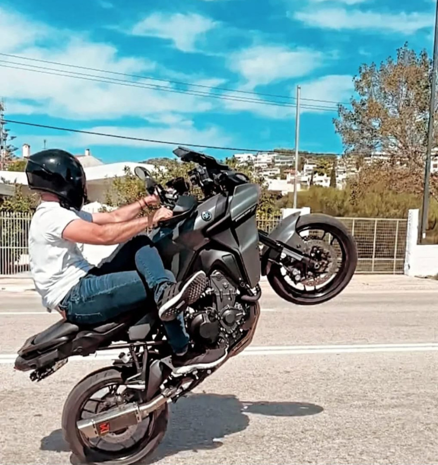 Η ΕΛΑΣ αναζητά νεαρό που κάνει σούζες σε δρόμους της Αθήνας και ανεβάζει βίντεο στο Instagram για τα likes