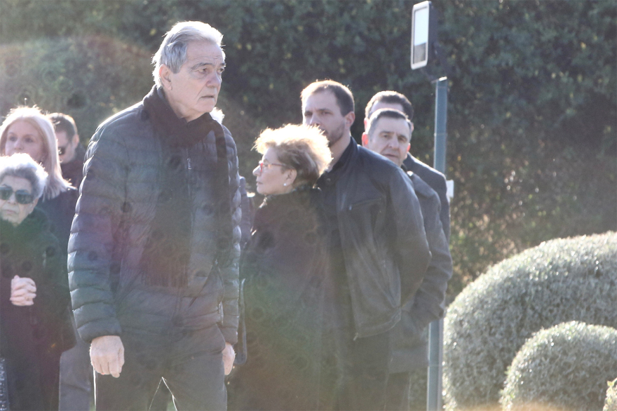 Γιώργος Παπαδάκης: Στο Αποτεφρωτήριο Ριτσώνας η κηδεία του, δείτε live