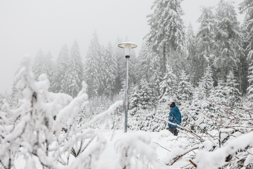 Χιονοκαταιγίδες, θυελλώδεις άνεμοι και πολικές θερμοκρασίες στην Ευρώπη: Ριπές 213 χλμ στη Μάγχη, -20 η θερμοκρασία στη Γερμανία