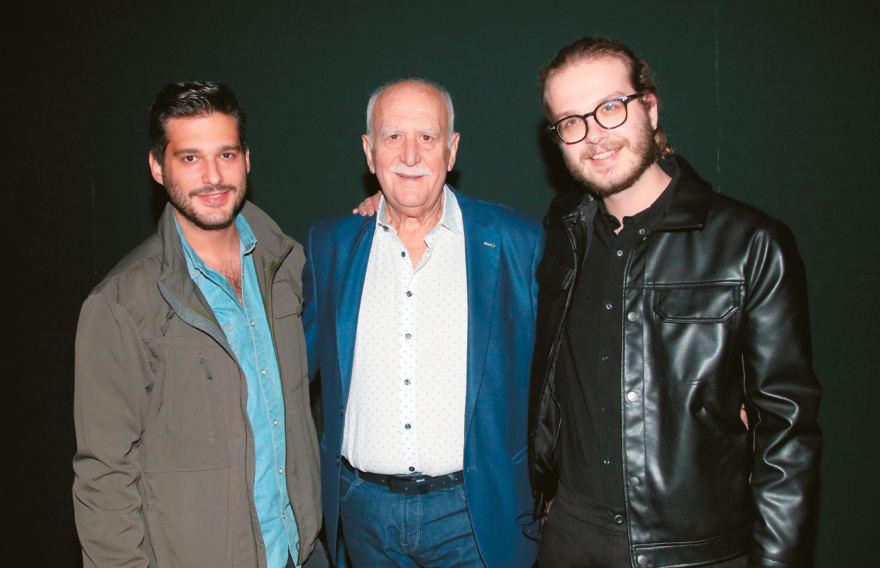 Η Ελλάδα ξυπνούσε μαζί του επί 34 χρόνια: Ο Γιώργος Παπαδάκης, η ζωή και η επαγγελματική διαδρομή του