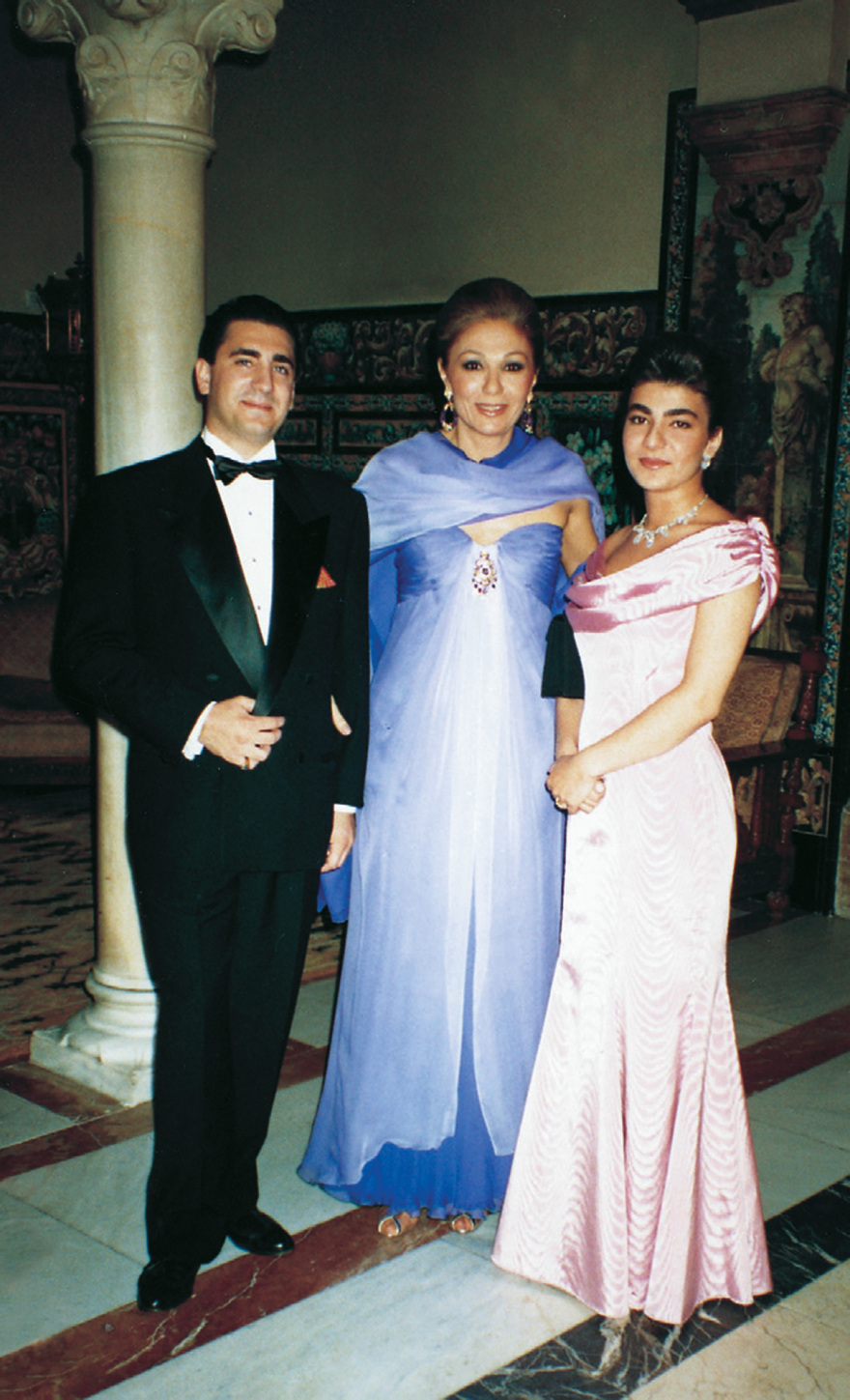 &Phi;&alpha;&rho;ά&chi; &Nu;&tau;&iota;&mu;&pi;ά &Pi;&alpha;&chi;&lambda;&alpha;&beta;ί, &eta; &iota;&sigma;&tau;&omicron;&rho;ί&alpha; &tau;&eta;&sigmaf; &pi;&rho;ώ&tau;&eta;&sigmaf; &kappa;&alpha;&iota; &tau;&epsilon;&lambda;&epsilon;&upsilon;&tau;&alpha;ί&alpha;&sigmaf; &laquo;&alpha;&upsilon;&tau;&omicron;&kappa;&rho;ά&tau;&epsilon;&iota;&rho;&alpha;&sigmaf;&raquo; &tau;&omicron;&upsilon; &Iota;&rho;ά&nu;