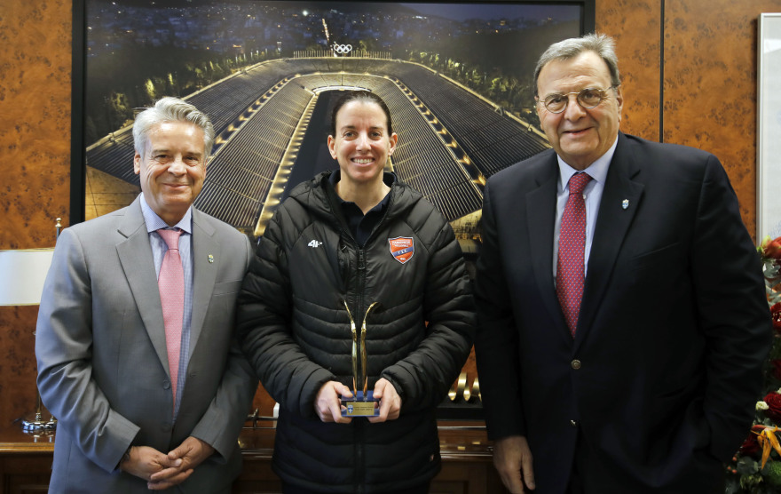 Η Ιωάννα Καρέλια θα στηρίξει αθλητές μέσω του προγράμματος «Υιοθετήστε έναν Αθλητή στο Δρόμο για το Λος Αντζελες»