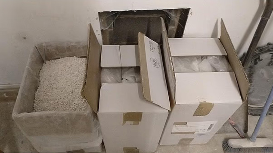 Κέρδισε 2,7 εκατ. ευρώ στη λοταρία και έφτιαξε εργαστήρια παραγωγής χαπιών, στη φυλακή 76χρονος Βρετανός 