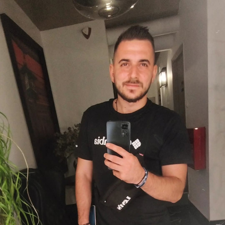 Τα πρόσωπα της τραγωδίας του ΠΑΟΚ, θρήνος για τα «αετόπουλα» που σκοτώθηκαν στο τροχαίο της Ρουμανίας