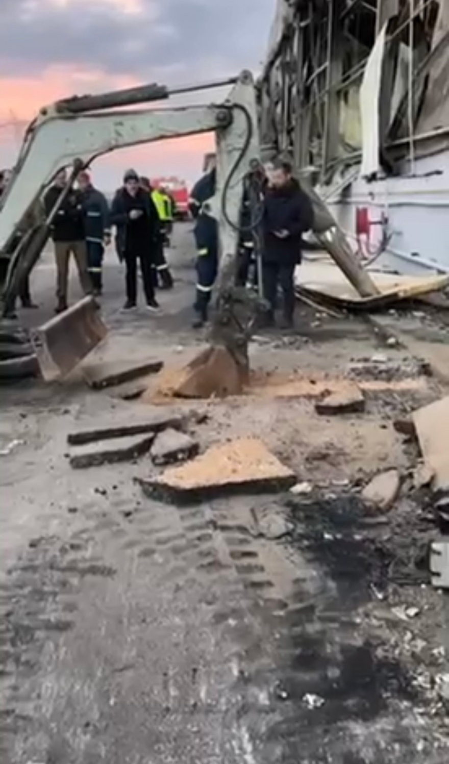 Έκρηξη στη Βιολάντα: Λάθος τοποθέτηση στις δεξαμενές προπανίου ήδη από το 2020 είχε διαπιστώσει η Περιφέρεια - Αδήλωτο το υπόγειο