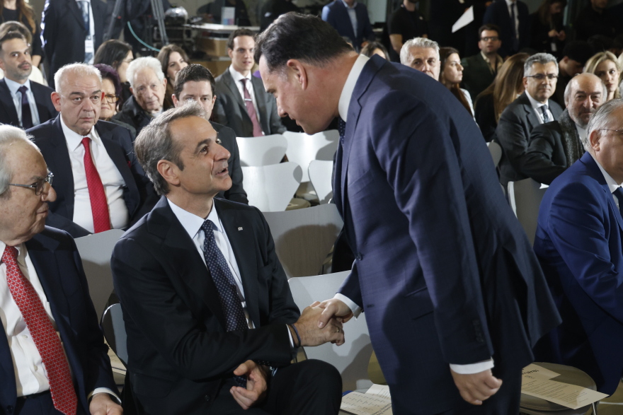 Μητσοτάκης: Εθνική προτεραιότητα η στήριξη της ελληνικής γλώσσας