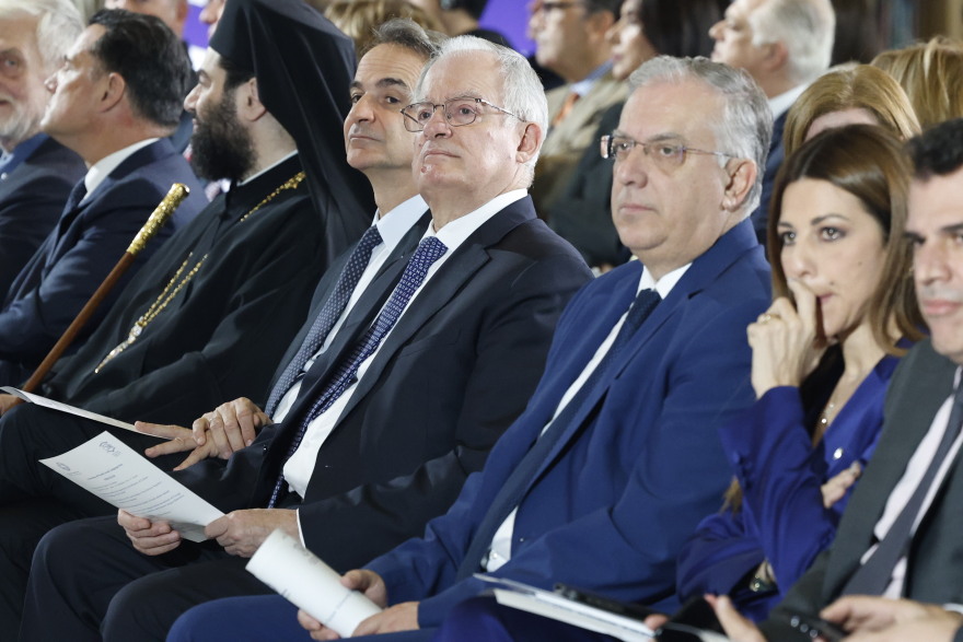 Μητσοτάκης: Εθνική προτεραιότητα η στήριξη της ελληνικής γλώσσας