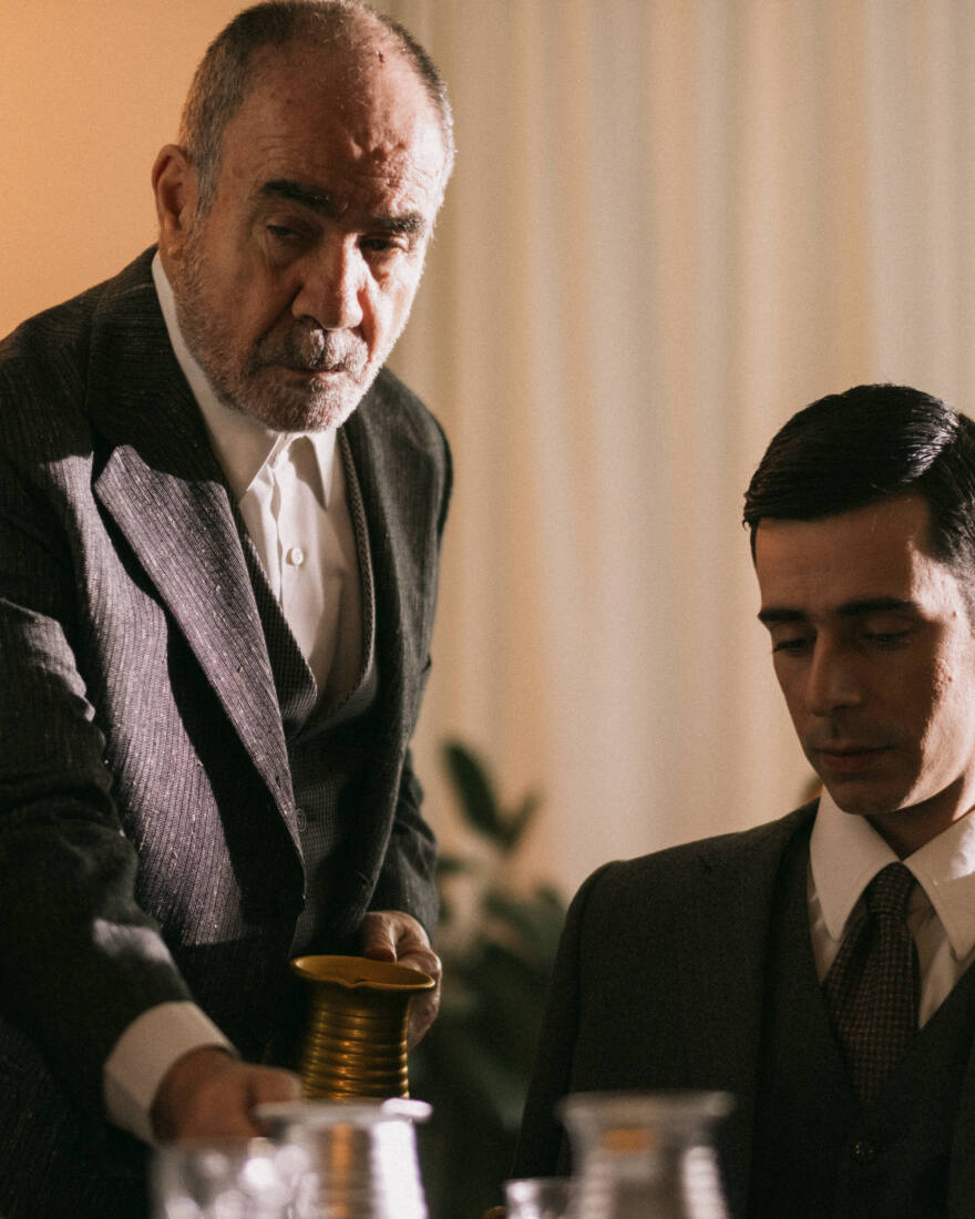 «Astoria»: Η νέα, μεγάλη παραγωγή του Θεάτρου Παλλάς για την ελληνική μετανάστευση στη Νέα Υόρκη