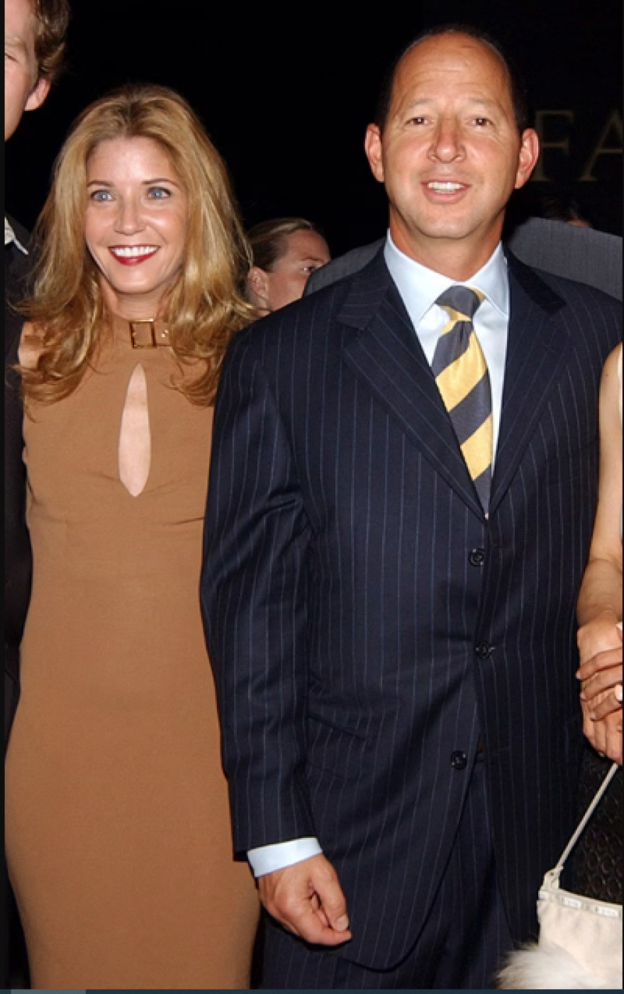 Sex and the City: Ποια είναι η αληθινή Κάρι Μπράντσο, που έρχεται στην Αθήνα για να διηγηθεί τις ιστορίες της 