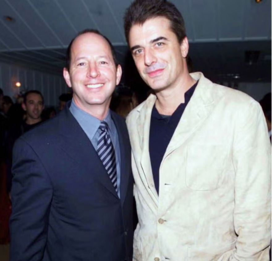 Sex and the City: Ποια είναι η αληθινή Κάρι Μπράντσο, που έρχεται στην Αθήνα για να διηγηθεί τις ιστορίες της 