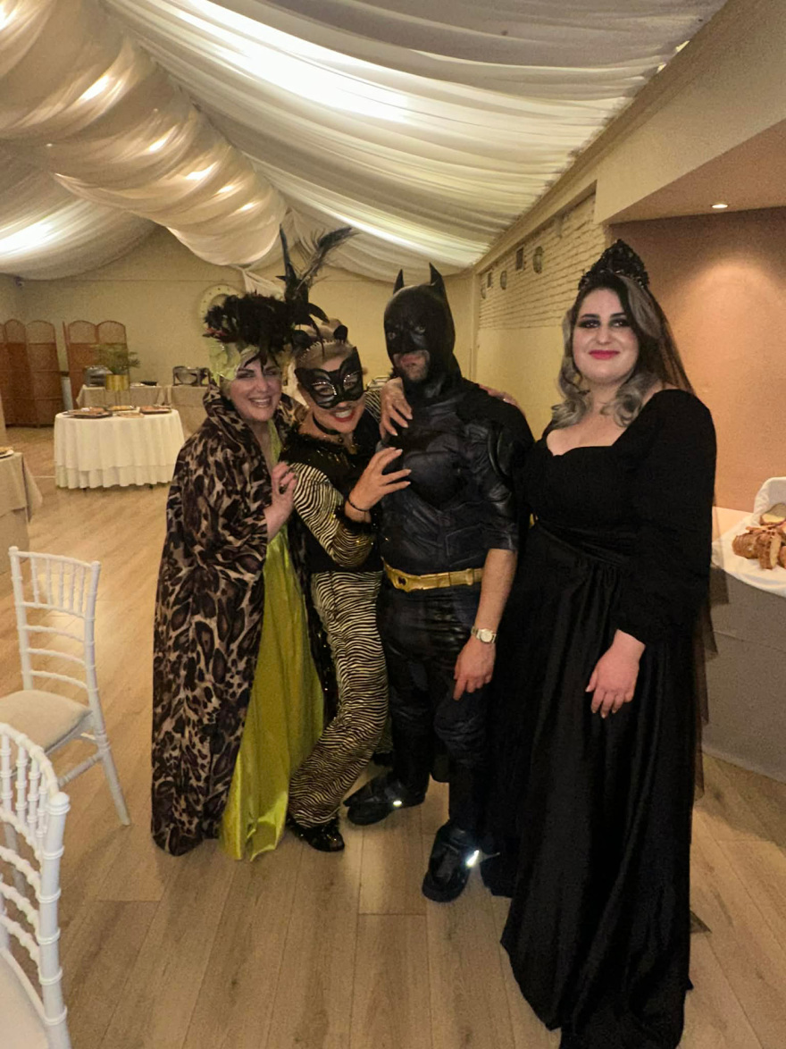 Το λαμπερό «Opera Masquerade» πάρτι του Γιώργου Ντάβλα με άρωμα θεατρικής πολυτέλειας