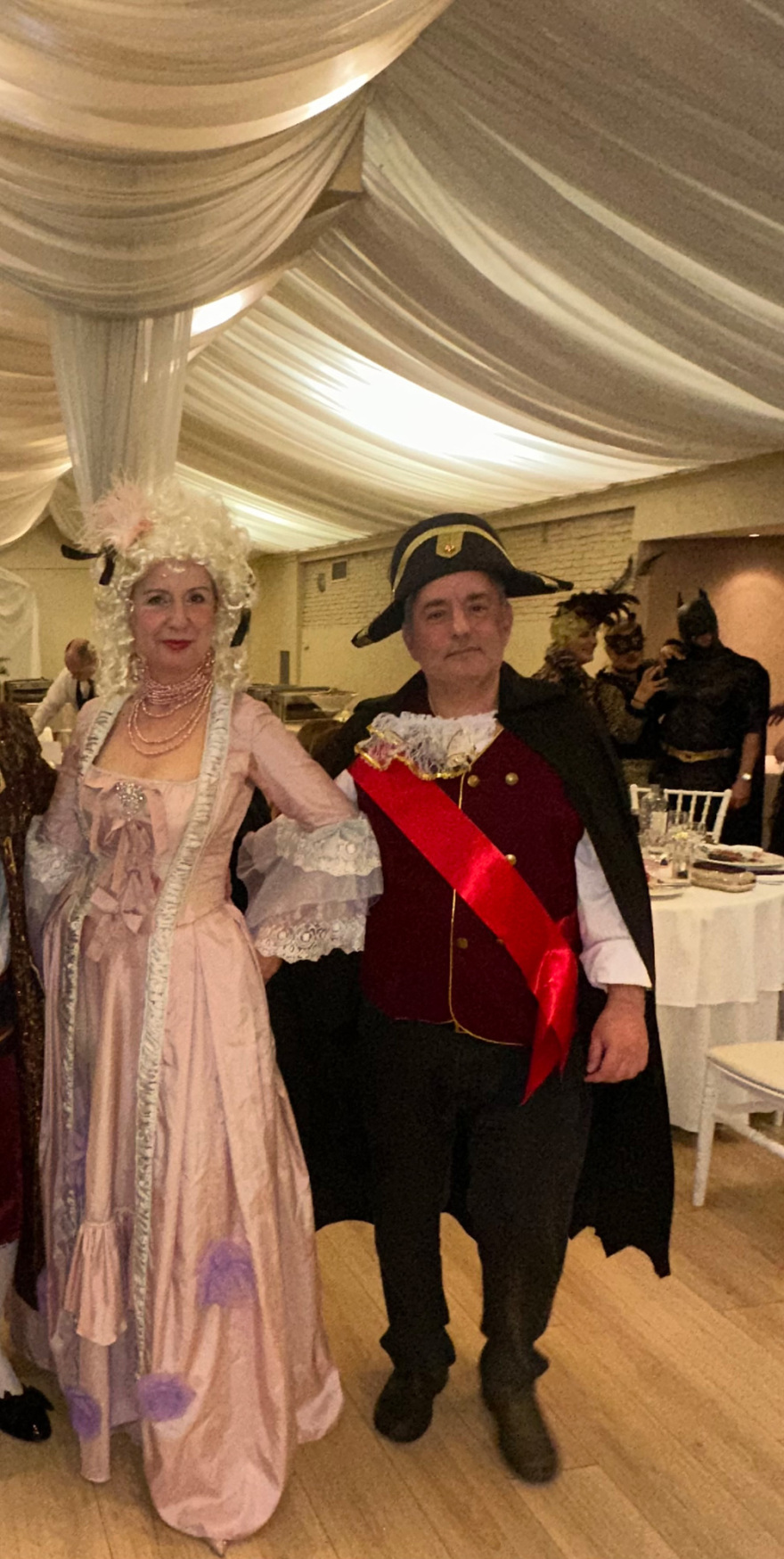 Το λαμπερό «Opera Masquerade» πάρτι του Γιώργου Ντάβλα με άρωμα θεατρικής πολυτέλειας