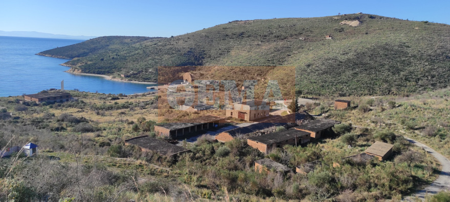 Η μυστική ναυτική βάση του Χότζα μέσα σε βουνό στην Αλβανία, η κόντρα με τους Ρώσους και η κλοπή των υποβρυχίων 