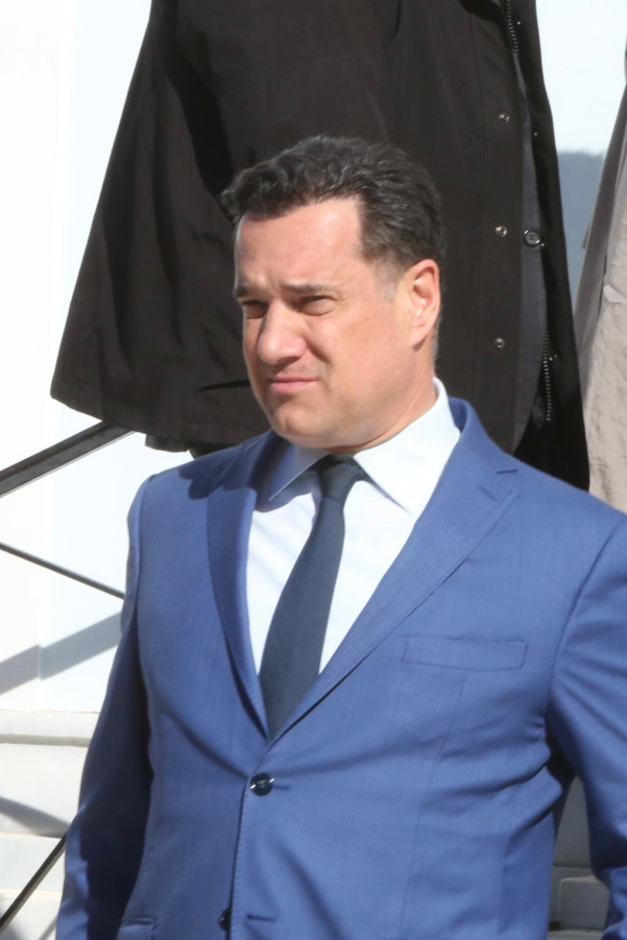 Άννα Ψαρούδα-Μπενάκη: Συγκίνηση και χειροκροτήματα στο τελευταίο αντίο, δείτε βίντεο και φωτογραφίες
