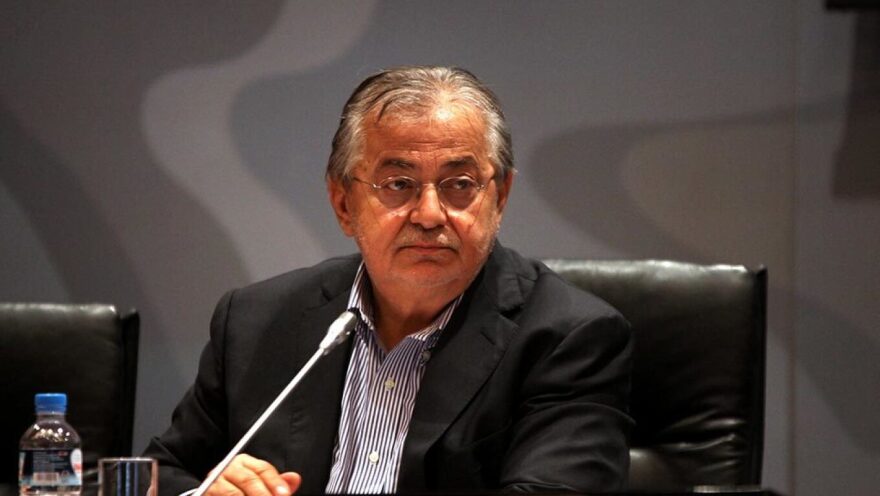 Δριμύ κατηγορώ του Απόστολου Σπυρόπουλου στην οικογένειά του για τους πλειστηριασμούς των οινοποιείων - «Ήμουν μόνος μου και απέναντί μου όλοι σας!»