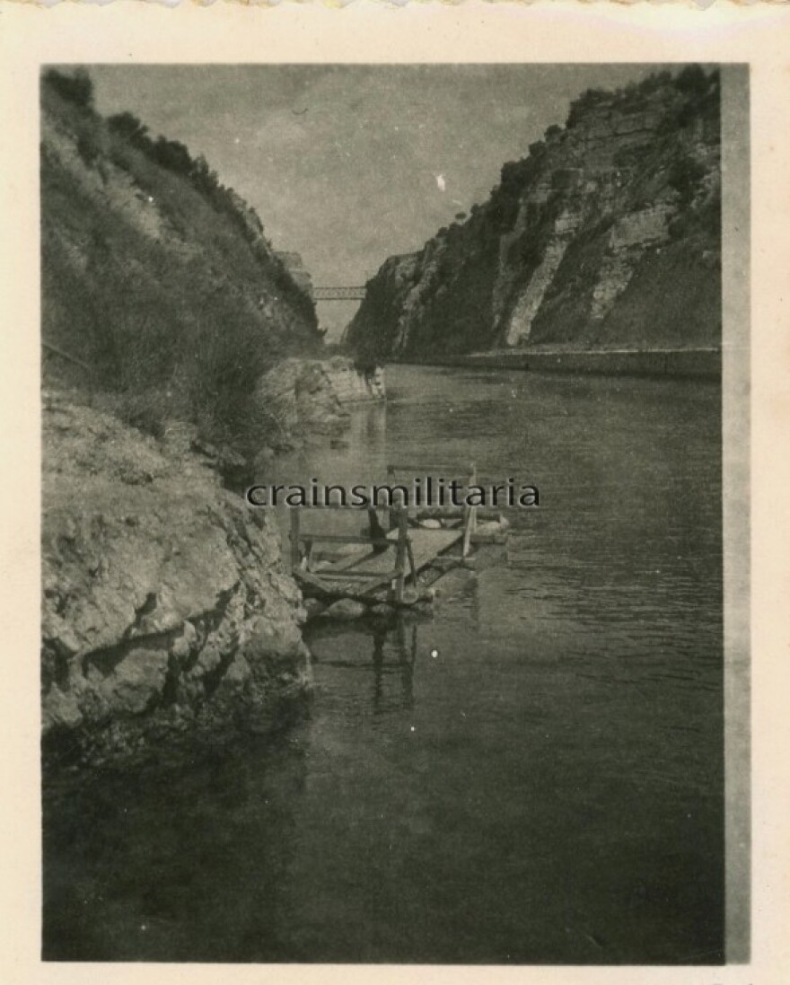 Αυθεντικές οι φωτογραφίες από τις εκτελέσεις στην Καισαριανή, 262 ντοκουμέντα αγοράζει το υπουργείο Πολιτισμού μετά από συμφωνία με τον συλλέκτη