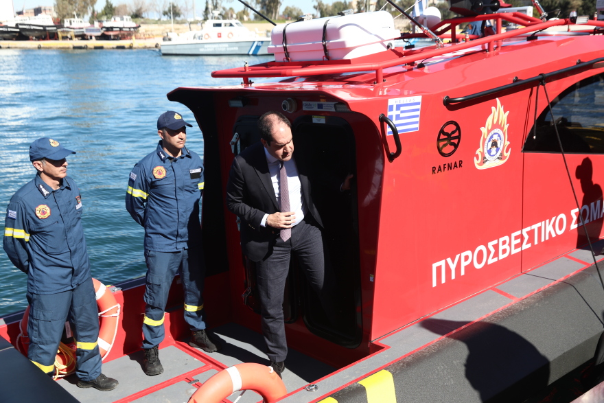 Παραδόθηκαν πέντε υπερσύγχρονα ταχύπλοα στην Πυροσβεστική, δείτε βίντεο