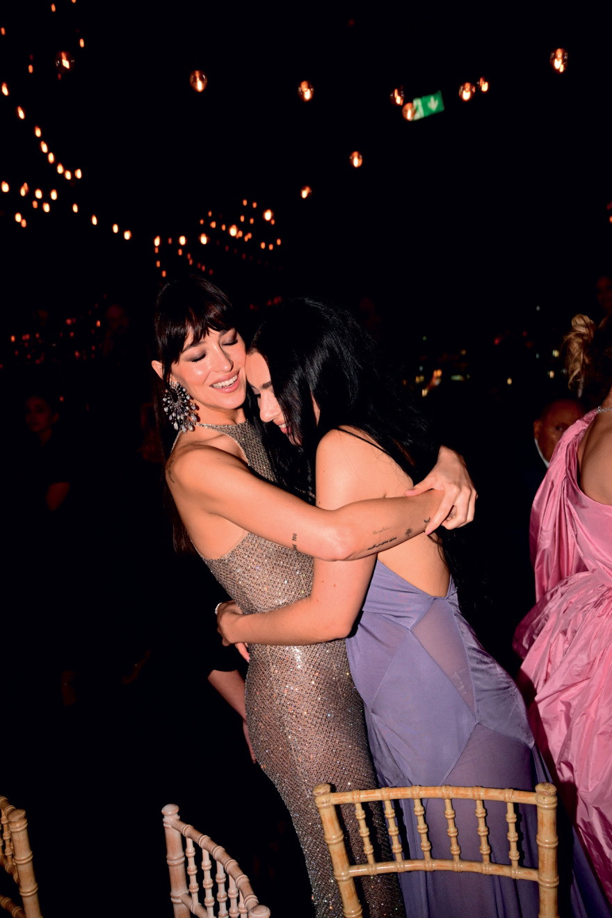 Chali XCX, το outsider που έγινε mega star