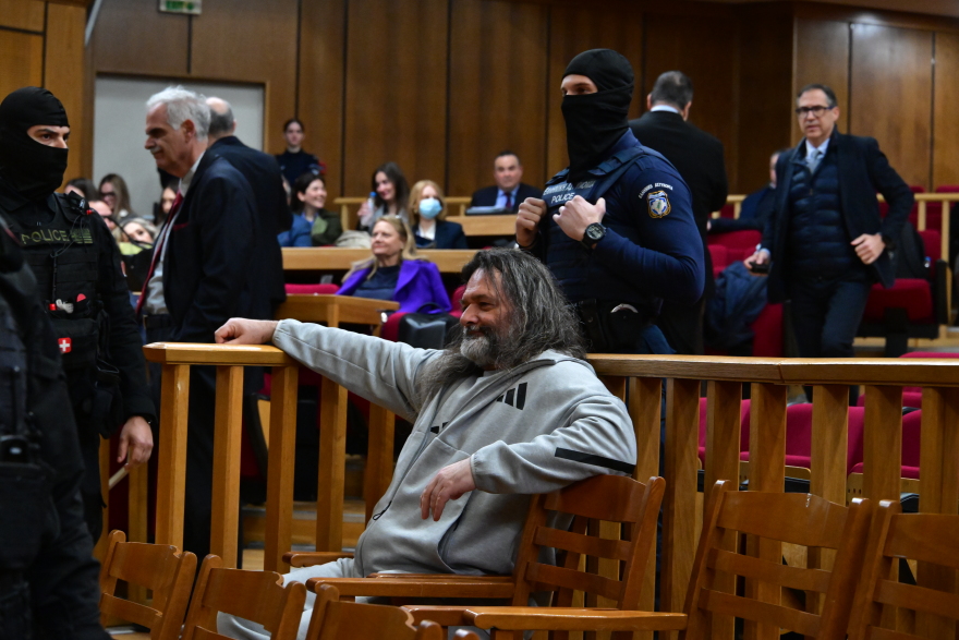 Χρυσή Αυγή: Ένοχοι όπως και πρωτοδίκως από το Εφετείο οι 42 κατηγορούμενοι
