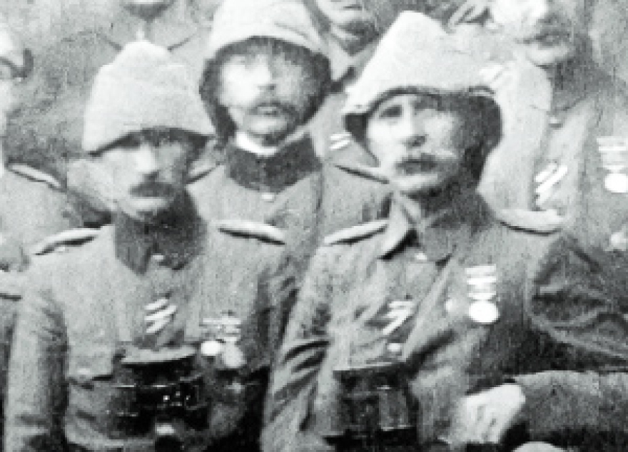 Εσάτ, ο τελευταίος πασάς των Ιωαννίνων: Η αιχμαλωσία, τα χειροκροτήματα των Ελλήνων στον Πειραιά, η διαμονή σε ξενοδοχείο πολυτελείας στην Κηφισιά