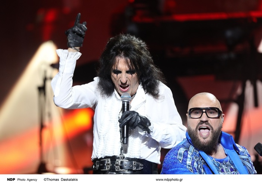 Όταν ο Alice Cooper και η Bonnie Tyler τραγούδησαν στο Ηρώδειο για την επιστροφή των Γλυπτών του Παρθενώνα