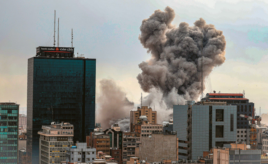 Η επόμενη μέρα του πολέμου: Τρία σενάρια, το ένα χειρότερο από το άλλο - Το σχέδιο του Ισραήλ, οι απειλές Τραμπ, η στάση του Ιράν, πώς η Τουρκία βρέθηκε εκτός σχεδίου