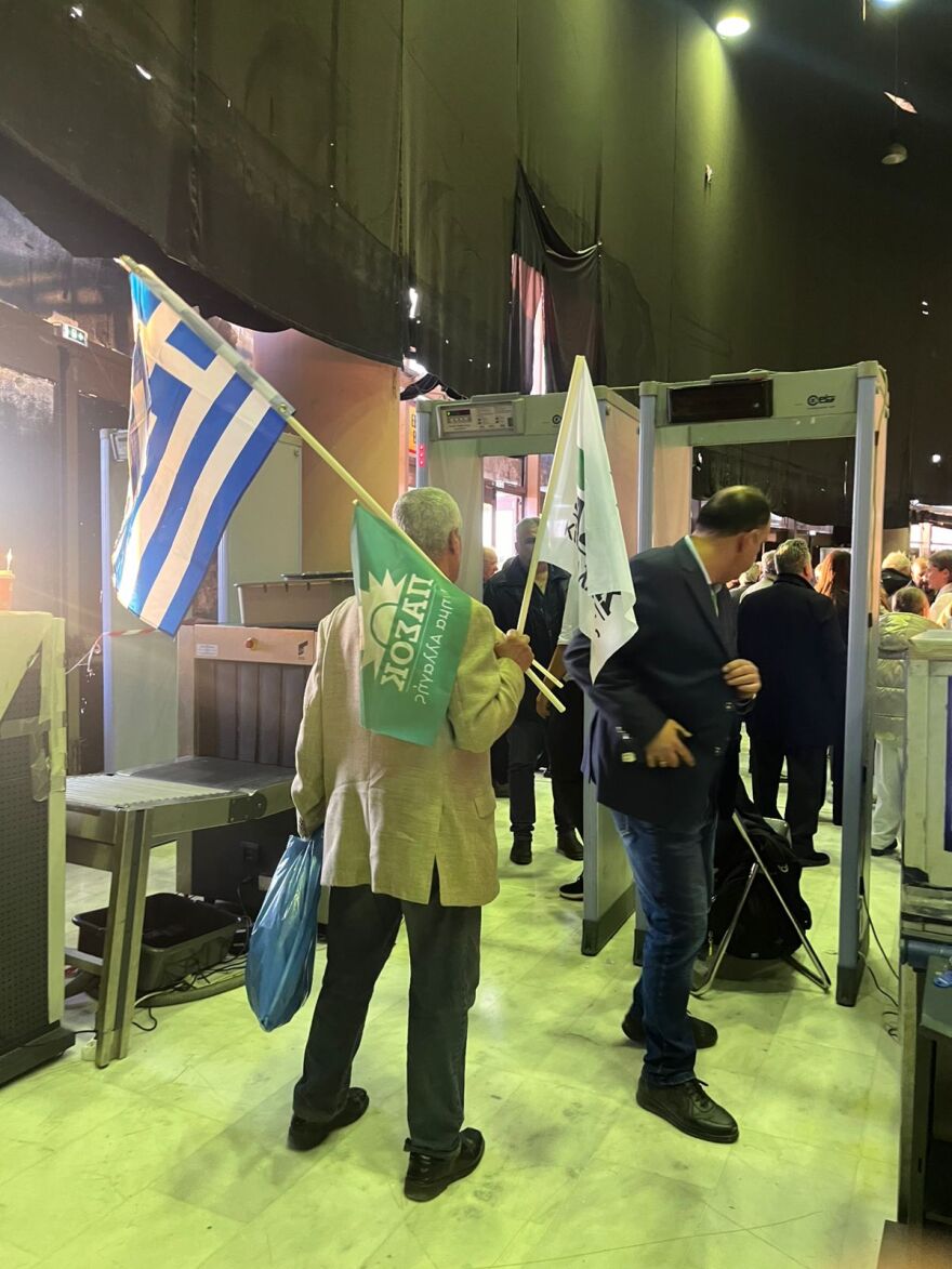 Ανδρουλάκης στο 4ο Συνέδριο του ΠΑΣΟΚ: Εκτός πραγματικότητας όποιος πιστεύει στα σενάρια συνεργασίας με τη ΝΔ