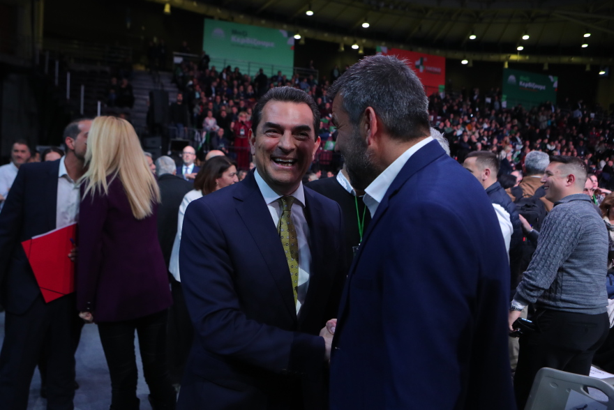 Ανδρουλάκης στο 4ο Συνέδριο του ΠΑΣΟΚ: Εκτός πραγματικότητας όποιος πιστεύει στα σενάρια συνεργασίας με τη ΝΔ