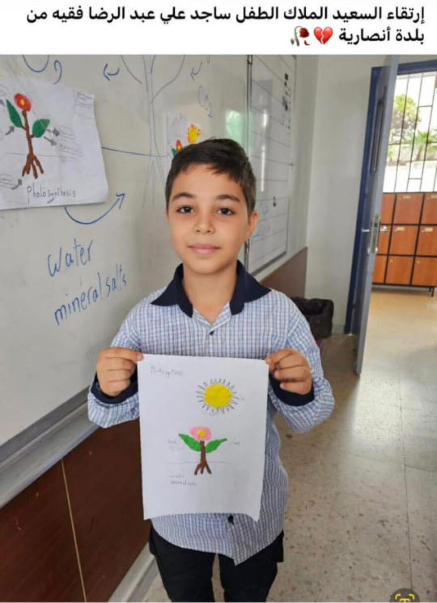 Έπαιζαν μπάλα όταν χτύπησε ο πύραυλος: Σκηνές τραγωδίας με νεκρά παιδιά στον Λίβανο, το protothema στο σημείο