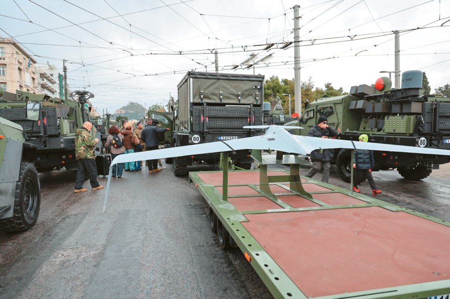 Ενοπλες Δυνάμεις: Όλα τα όπλα και τα συστήματα που σχηματίζουν την «Ασπίδα του Αχιλλέα», τα ορόσημα του νέου θόλου αμυντικής προστασίας 