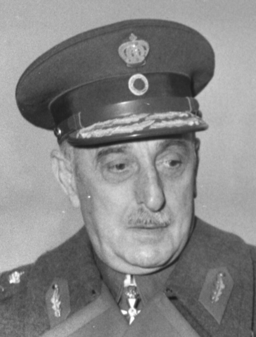 Ανοιξαν τα αρχεία της ΚΥΠ του Ψυχρού Πολέμου: Ο κομμουνιστικός κίνδυνος, τα δέματα του Παραπετάσματος και τα κότσια του Παπάγου