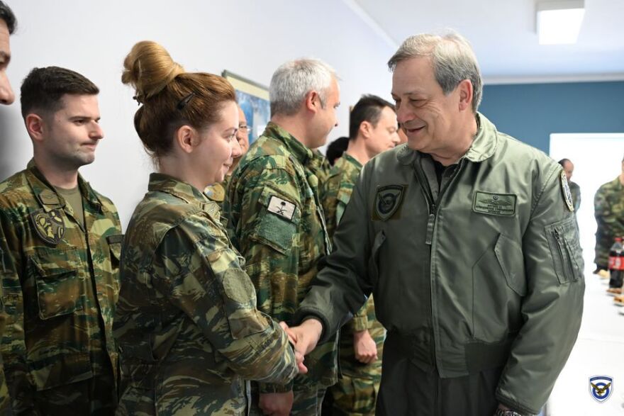 Στην Κάρπαθο ο αρχηγός της Πολεμικής Αεροπορίας - Επισκέφθηκε την 26η Μοίρα κατευθυνόμενων βλημάτων «Patriot»