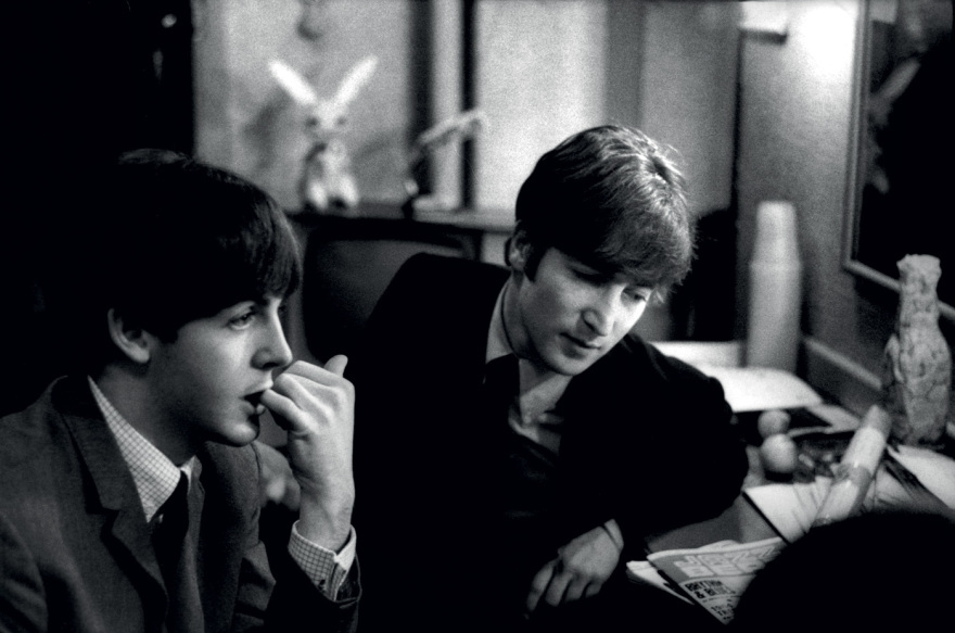 Τζον Λένον: Μυστικά και ψέματα χωρίς λογοκρισία - Ποιο πρόσωπο αμφισβήτησε τη σεξουαλικότητά του