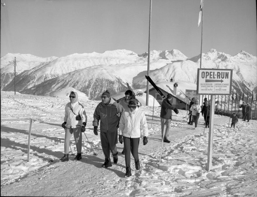 30 χρόνια χωρίς τον Σταύρο Νιάρχο, οι τελευταίες ημέρες του μεγιστάνα στη Ζυρίχη - Το εγκεφαλικό και ο μοναχικός υιός Κωνσταντίνος δίπλα του

