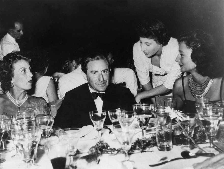 30 χρόνια χωρίς τον Σταύρο Νιάρχο, οι τελευταίες ημέρες του μεγιστάνα στη Ζυρίχη - Το εγκεφαλικό και ο μοναχικός υιός Κωνσταντίνος δίπλα του
