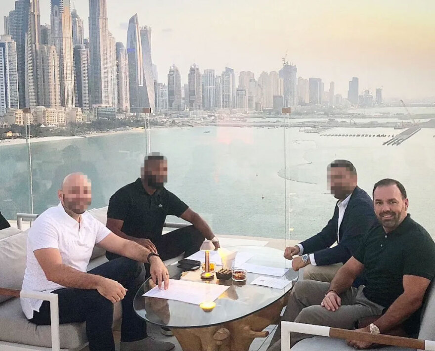 Καταρρέει η ναρκο-αυτοκρατορία των Κίναχαν: Είχαν «πλημμυρίσει» την Ευρώπη με κοκαΐνη, πώς οι Αρχές του Ντουμπάι έφτασαν στα ίχνη του διαβόητου Ντάνιελ 