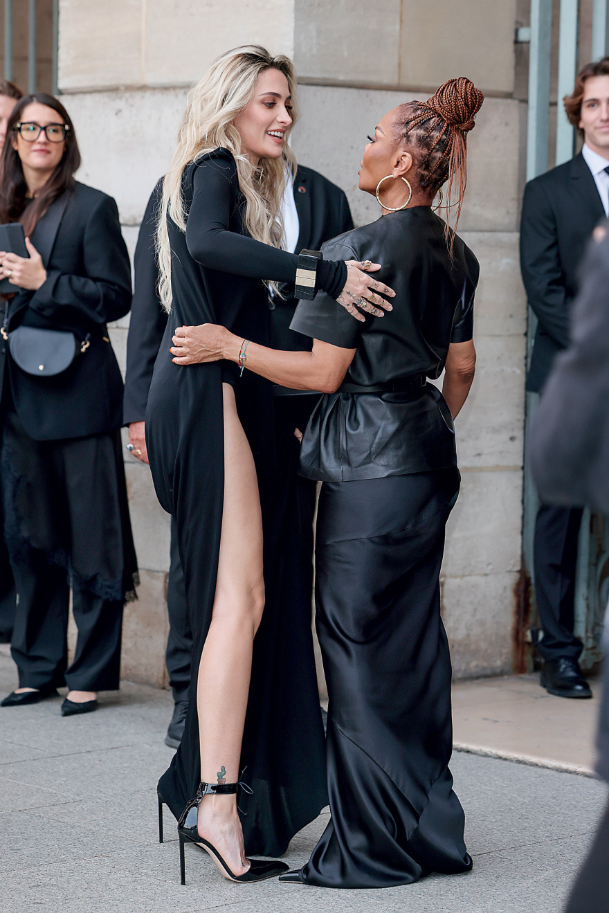 Paris Jackson: «Προτιμώ την ευτυχία από το ατελείωτο χειροκρότημα»
