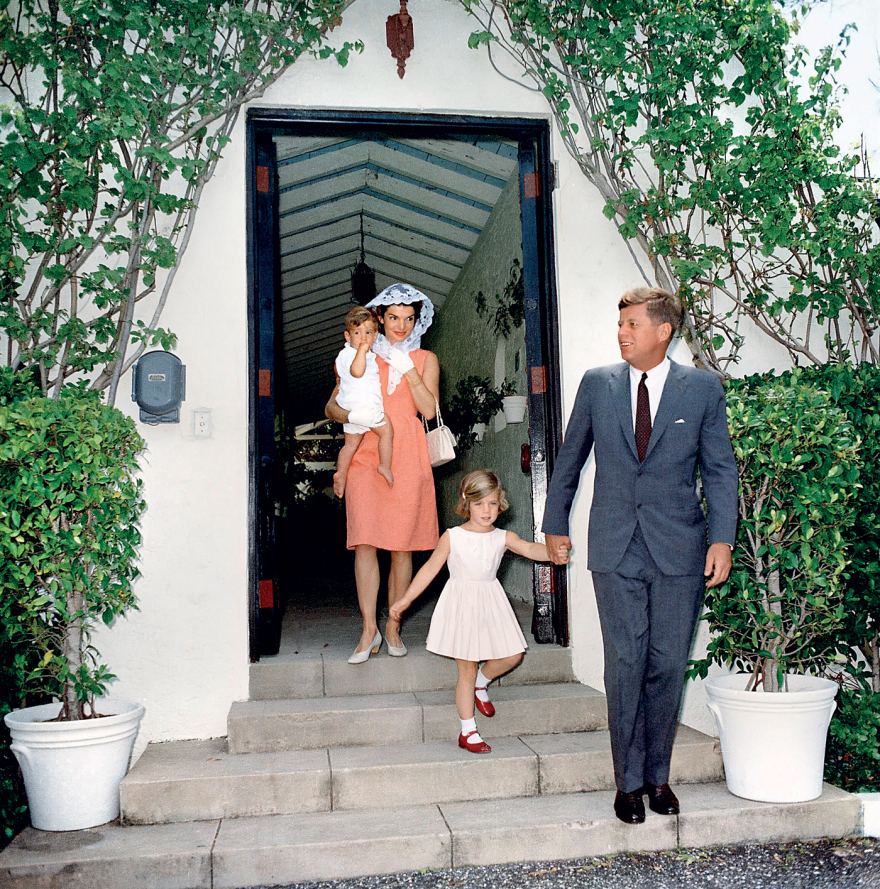 Καρολάιν Κένεντι-Σλόσμπεργκ: Μια ζωή σαν αρχαία τραγωδία