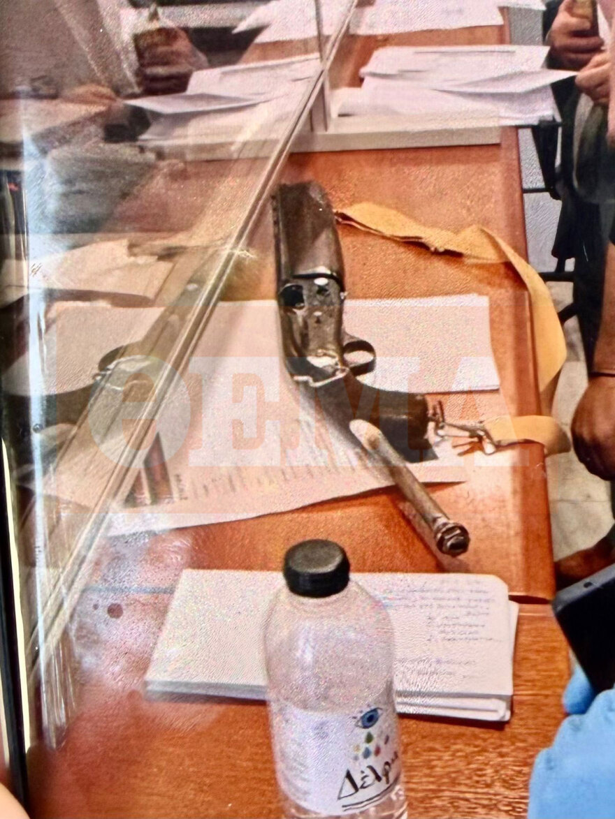 89χρονος πυροβόλησε υπάλληλο στον ΕΦΚΑ του Κεραμεικού - Μετά άνοιξε πυρ και στο Εφετείο, ακόμη 4 τραυματίες
