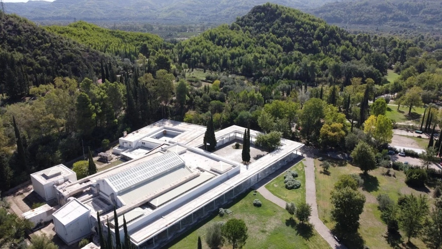 Υπουργείο Πολιτισμού: Σε Τατόι, Πειραιά, Μυστρά και Άργος τα νέα μεγάλα μουσεία που ανοίγουν μέσα στο 2026