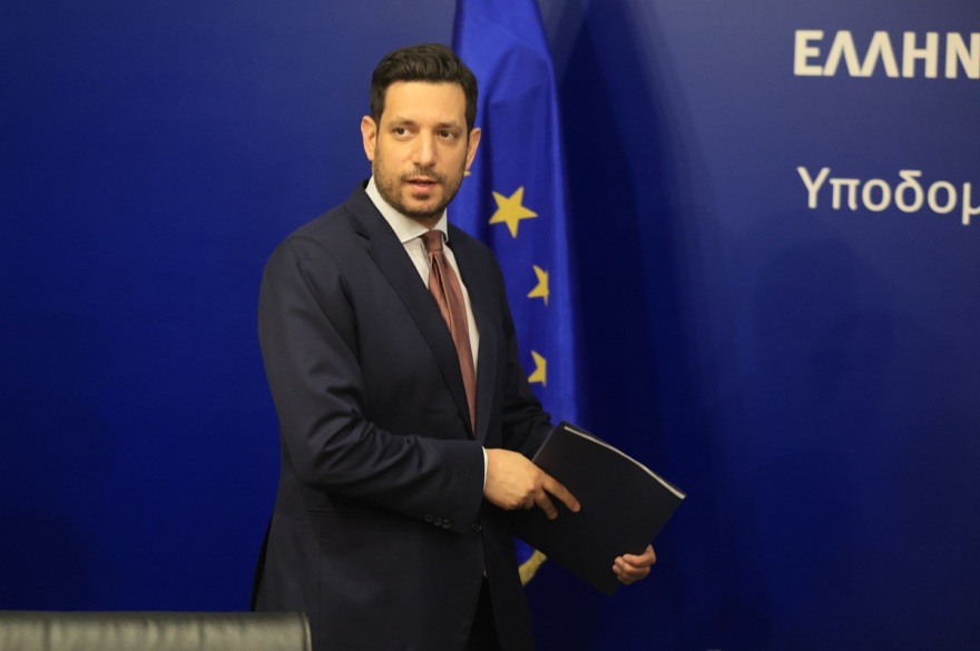 Ανέλαβαν τα καθήκοντά τους οι νέοι υπουργοί και υφυπουργοί, δείτε φωτογραφίες μετά την ορκωμοσία