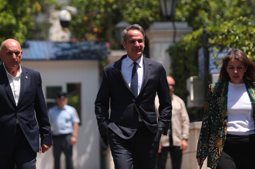 Ορκίστηκαν τα νέα μέλη της κυβέρνησης στο Προεδρικό Μέγαρο
