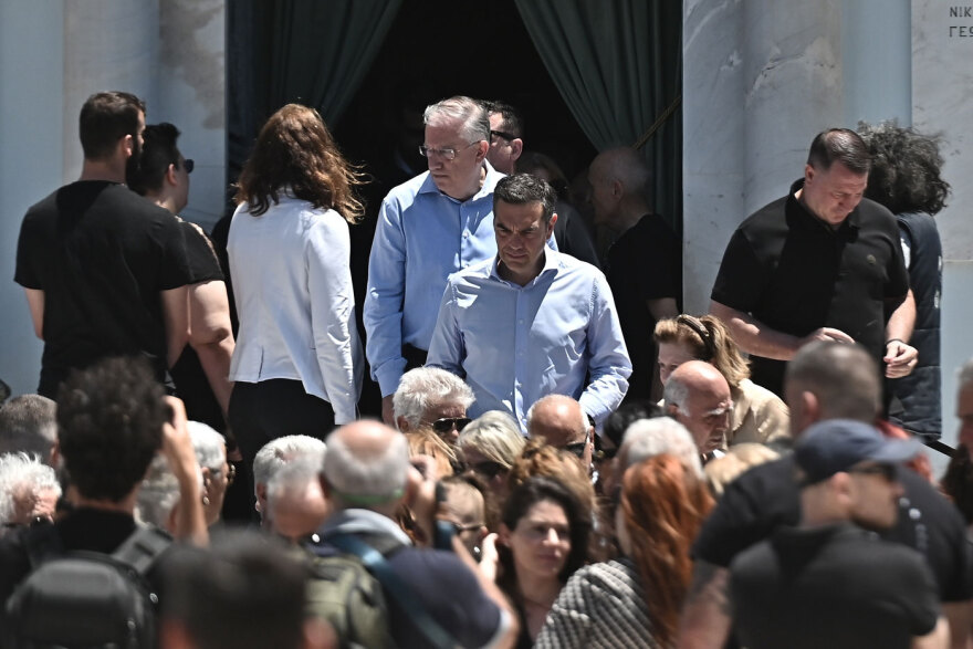 Το τελευταίο αντίο στον δημοσιογράφο Αντρέα Μαζαράκη, ποιοι έδωσαν το «παρών»
